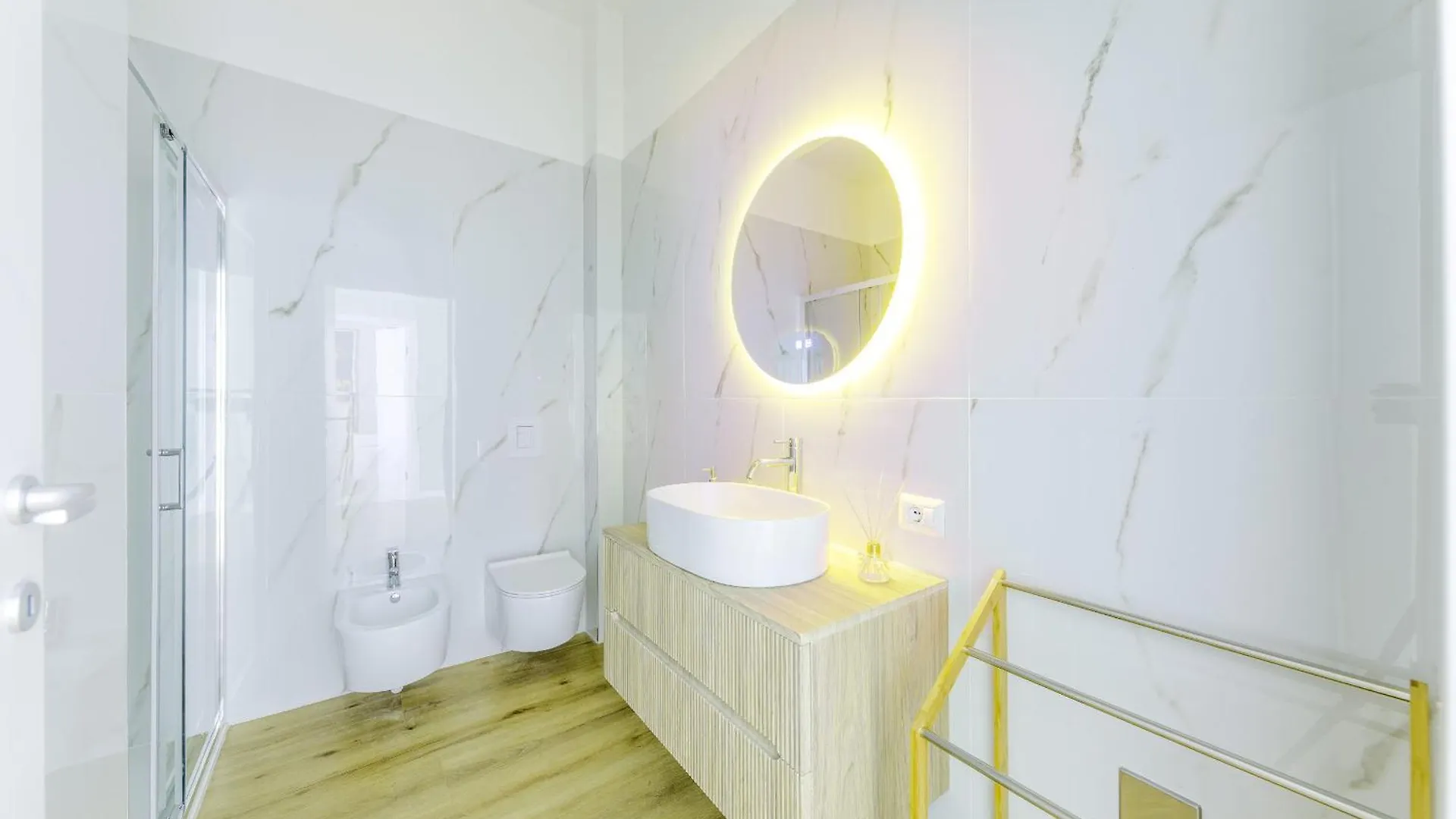 Apartmán Duomo Deluxe - Bilocale Moderno - Metro - Wi-F Milán
