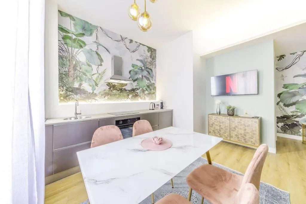 Apartmán Duomo Deluxe - Bilocale Moderno - Metro - Wi-F Milán 0*,