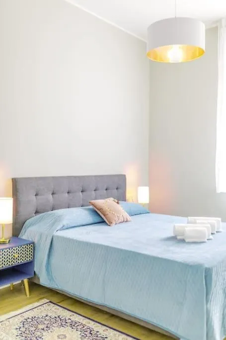 Apartmán Duomo Deluxe - Bilocale Moderno - Metro - Wi-F Milán 0*,  Itálie
